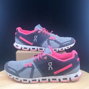 On Cloud Running Shoe Sneaker Size 10 Pink/grey